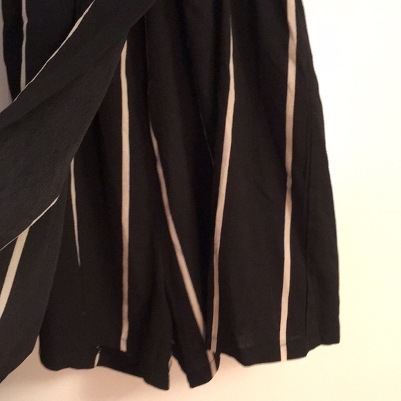 Black and white striped romper - Picture 2 of 4